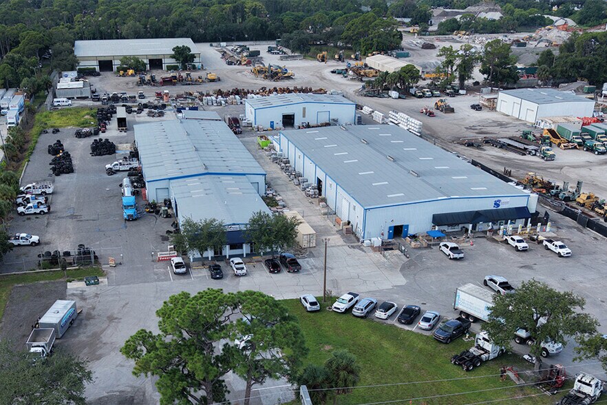 2910 E 63rd Ave, Bradenton, FL à vendre - Photo de l’immeuble – Image 3 sur 8