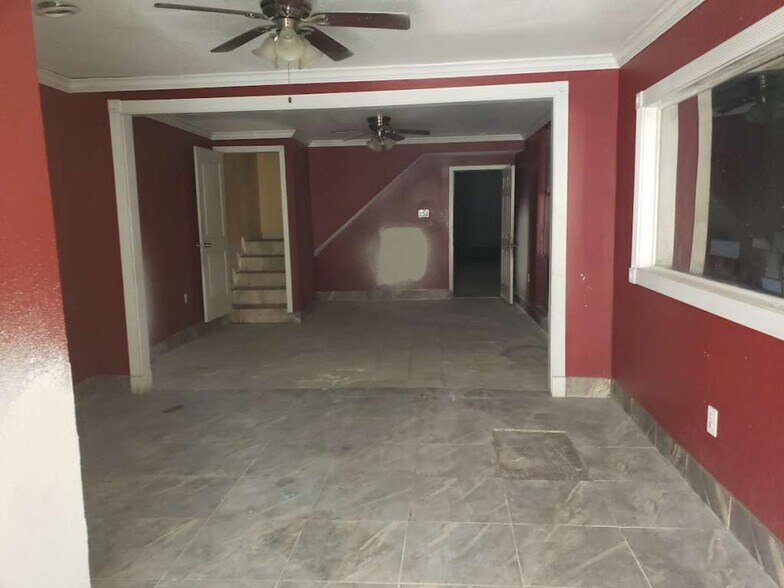 4319 Tidwell Rd, Houston, TX à vendre - Photo intérieure – Image 2 sur 5