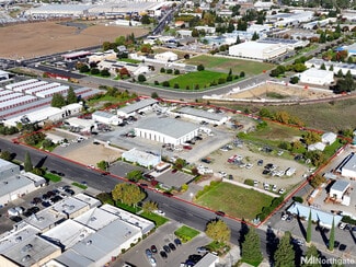 Plus de détails pour 570 Armstrong Way, Oakdale, CA - Industriel/Logistique à vendre