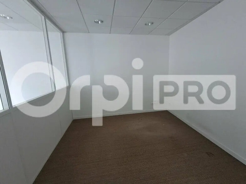 Bureau dans Guérande à louer - Photo intérieure – Image 2 sur 5