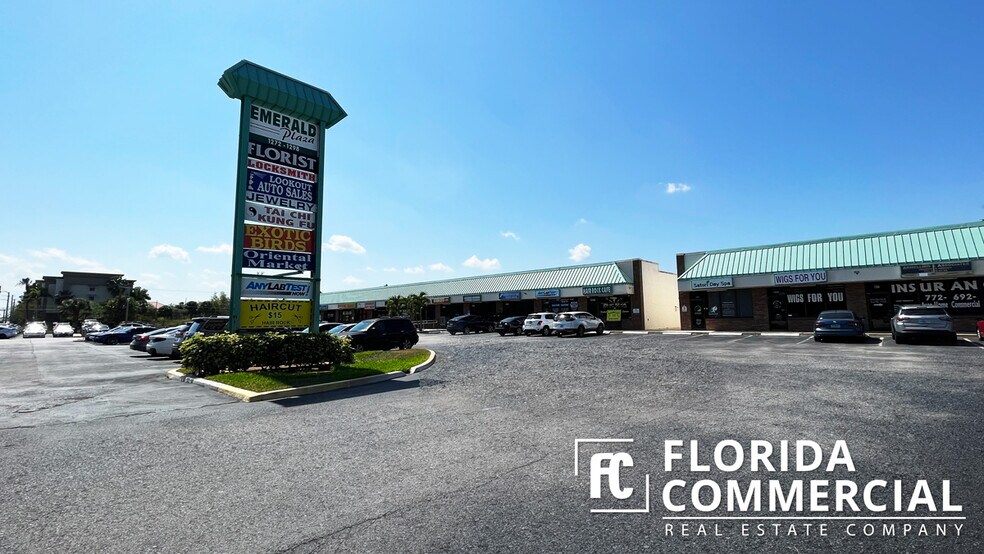 1300-1326 NW Federal Hwy, Stuart, FL à louer - Photo de l’immeuble – Image 2 sur 6