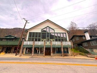 Plus de détails pour 390 Main St, Chimney Rock, NC - Local commercial à vendre