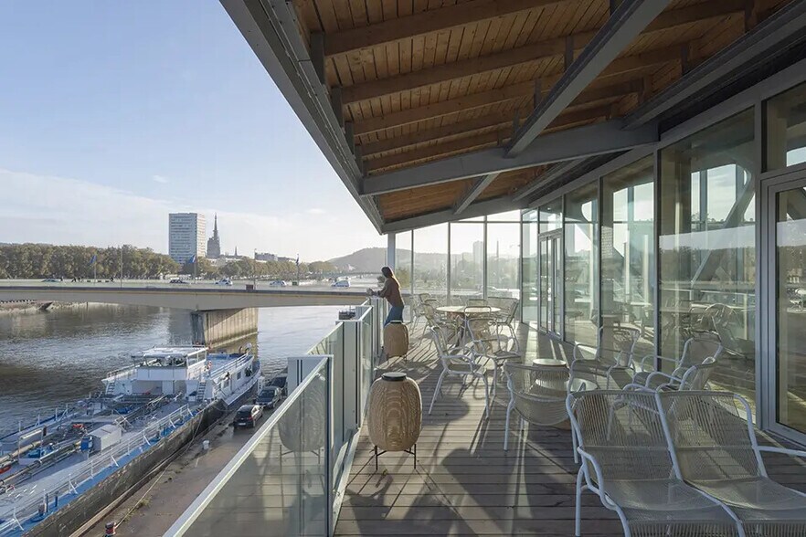 105 Bis Allée Francois Mitterrand, Rouen à louer - Photo de l’immeuble – Image 2 sur 10