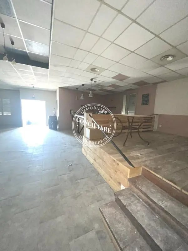 Plus de détails pour 24 Avenue Des Palanques, Portet-sur-Garonne - Local commercial à louer