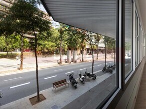 Bureau dans Barcelone, Barcelona à louer Photo intérieure– Image 2 sur 8