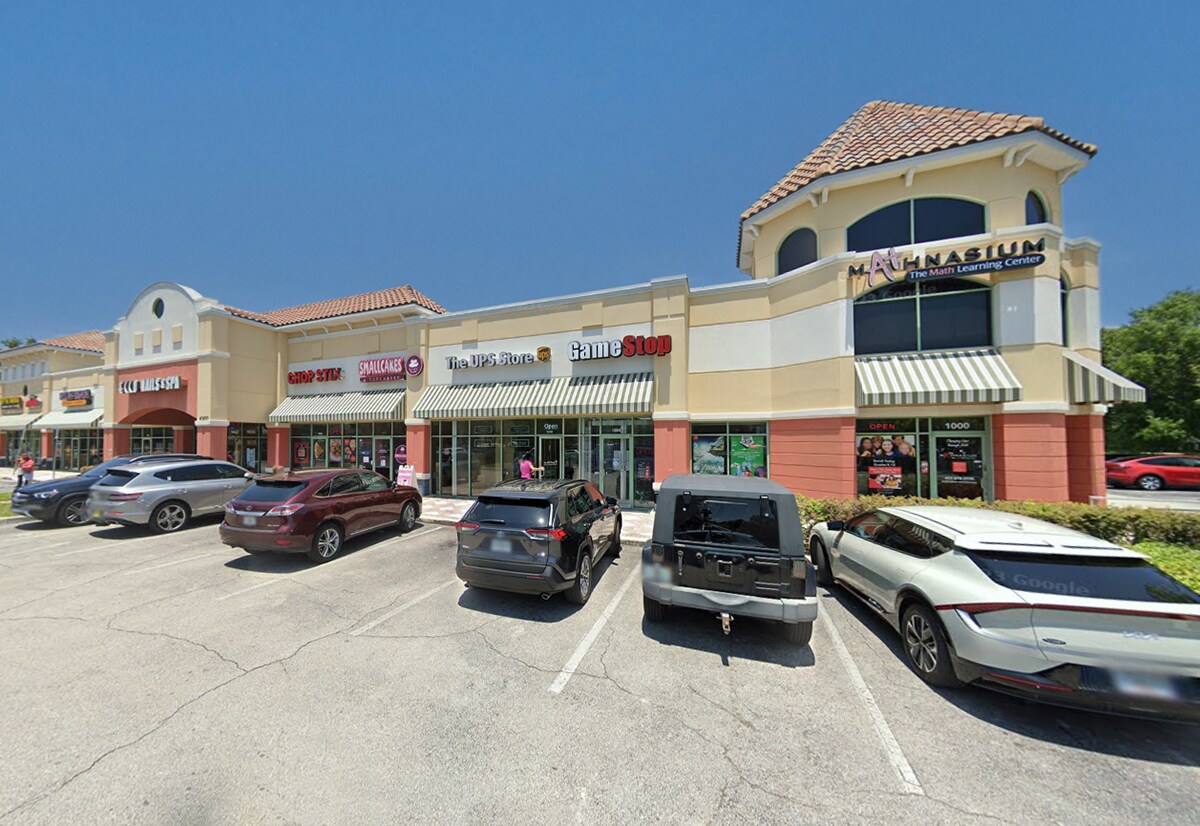 4300 W Lake Mary Blvd, Lake Mary, FL à louer Photo de l’immeuble– Image 1 sur 5