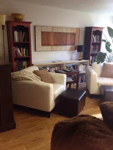 856 E Carter St, Pocatello, ID à vendre - Photo de l’immeuble – Image 3 sur 17