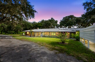 Plus de détails pour 579 Johnson Lake Rd, De Leon Springs, FL - Santé à vendre