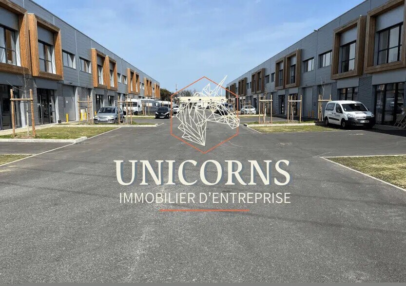 Local d’activités dans Toulouse à louer - Photo de l’immeuble – Image 2 sur 4