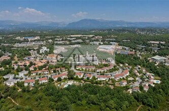 Valbonne - Vue aérienne vue de carte