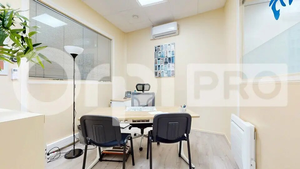 Local d'activités dans Soissons à vendre - Photo de l’immeuble – Image 3 sur 9