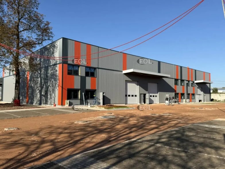 15 Rue Etienne Dolet, Le Petit-Quevilly à louer - Photo de l’immeuble – Image 1 sur 10