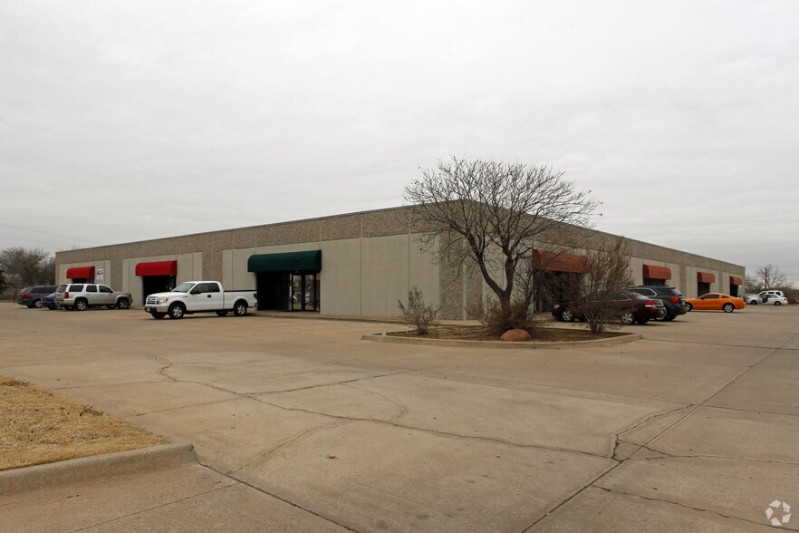 1703-1715 SW 11th St, Lawton, OK à vendre - Photo de l’immeuble – Image 2 sur 10
