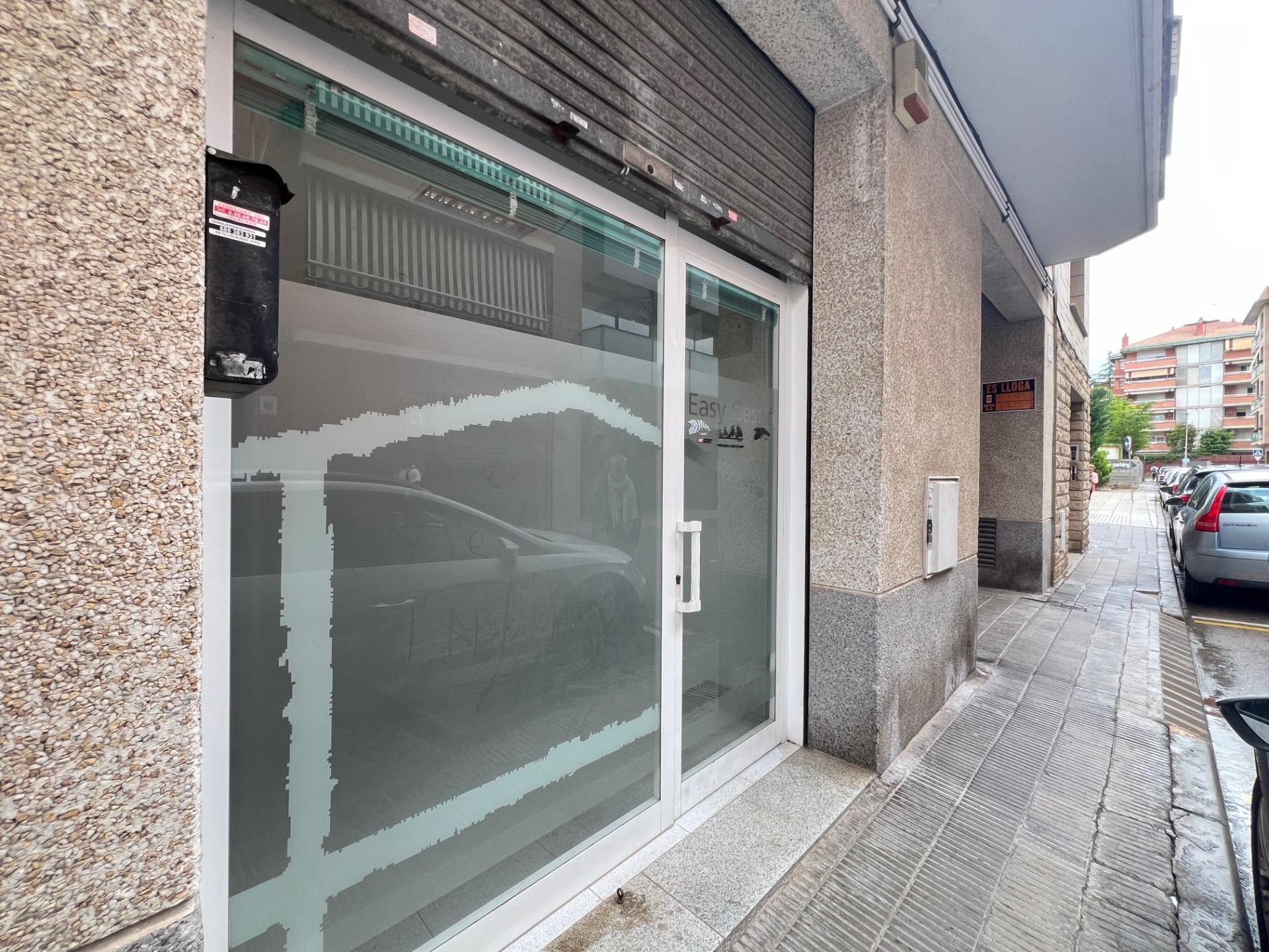 Local commercial dans Igualada, Barcelona à louer Photo de l’immeuble– Image 1 sur 4