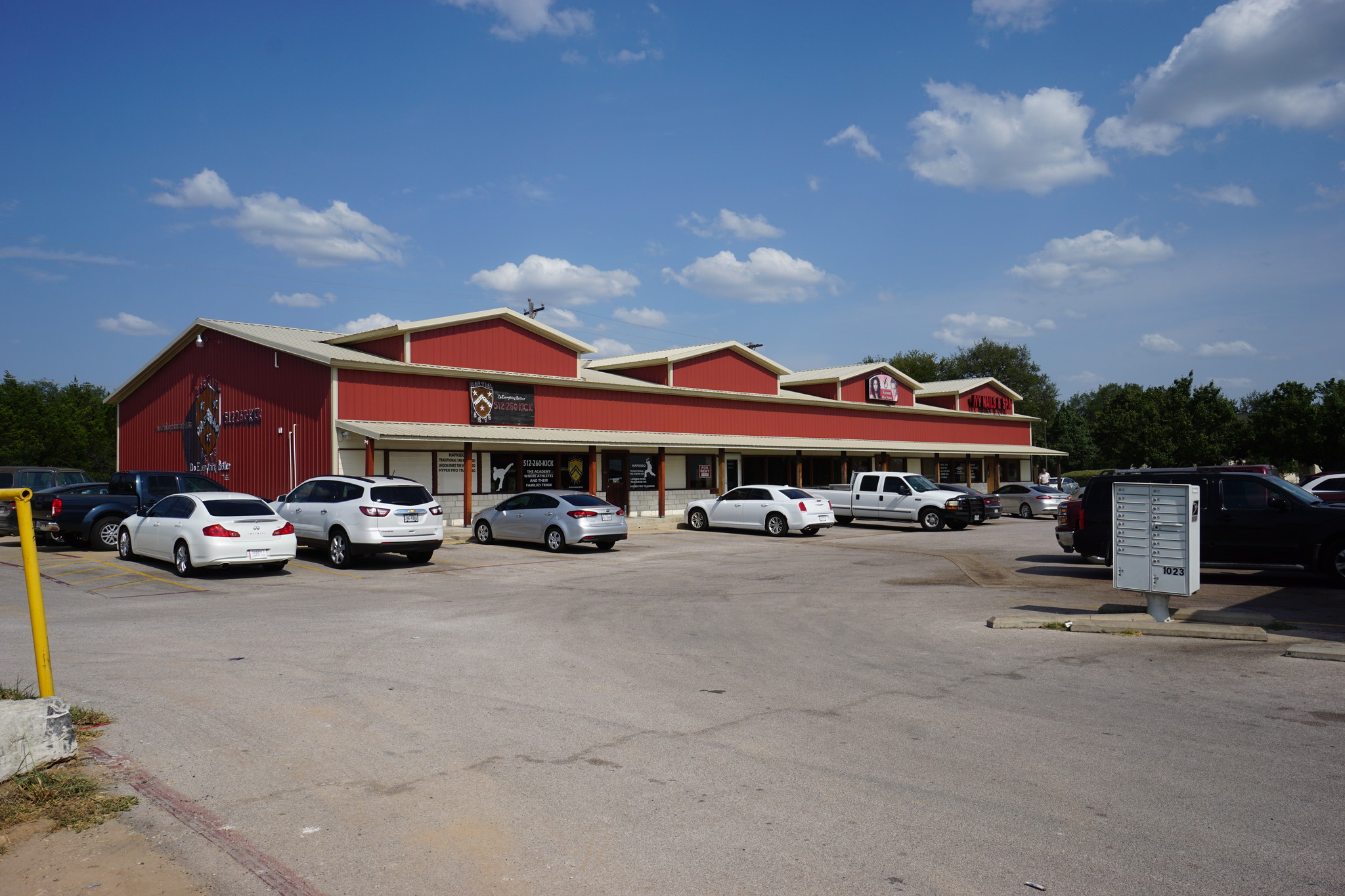 719 S Hwy 183, Liberty Hill, TX à louer Autre– Image 1 sur 15