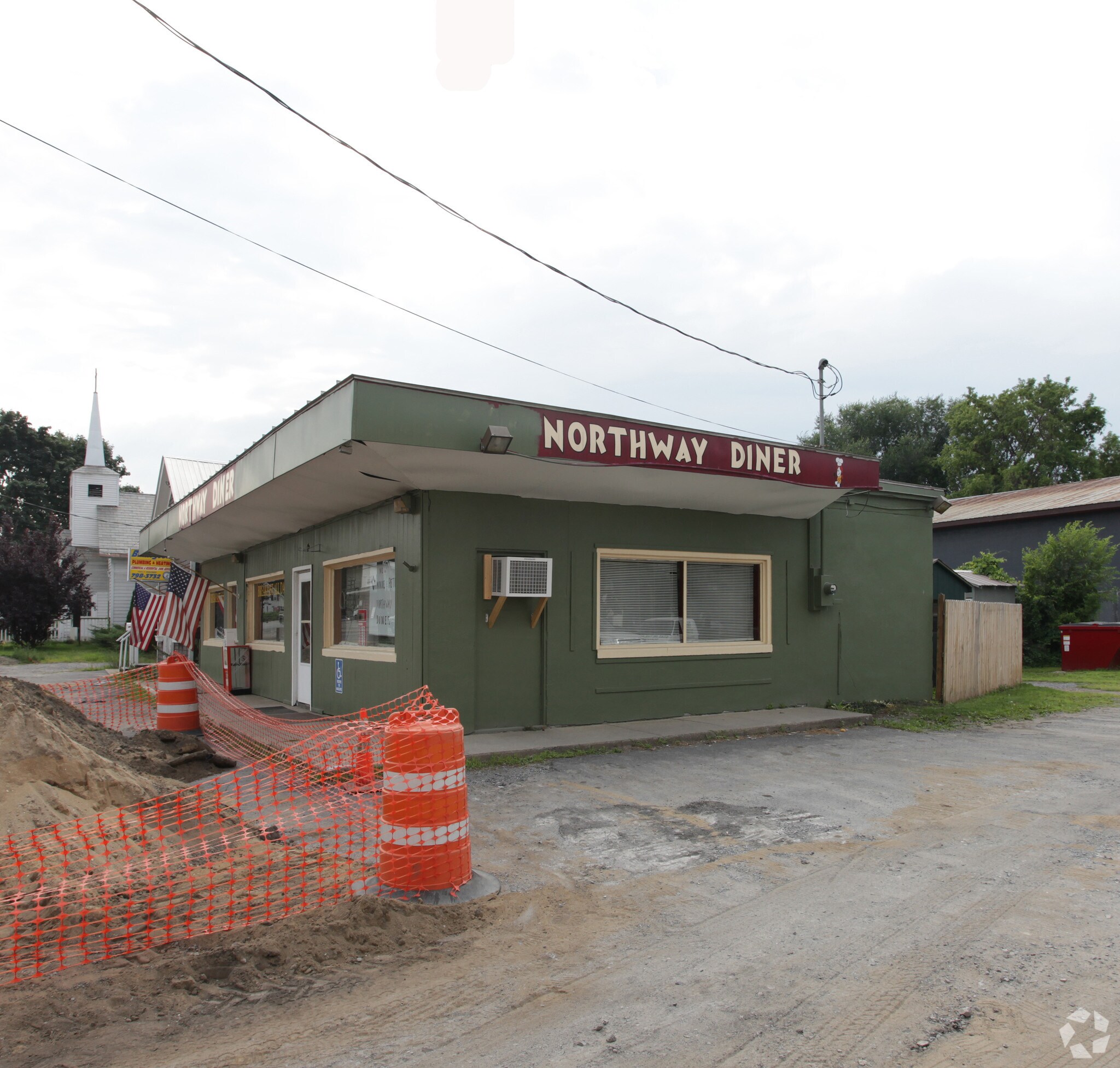 51 Main St, Queensbury, NY à vendre Photo de l’immeuble– Image 1 sur 3