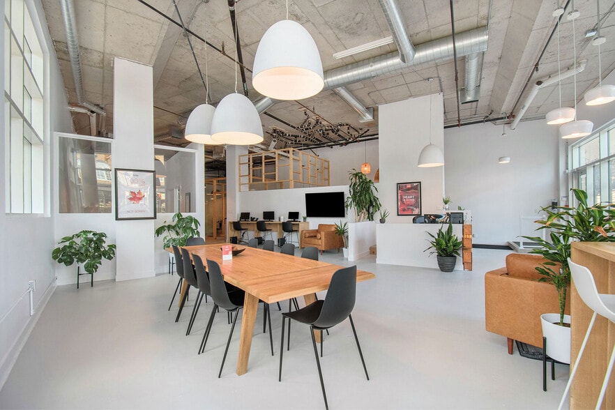 10 Rosemount Av, Ottawa, ON à louer - Photo intérieure – Image 3 sur 6