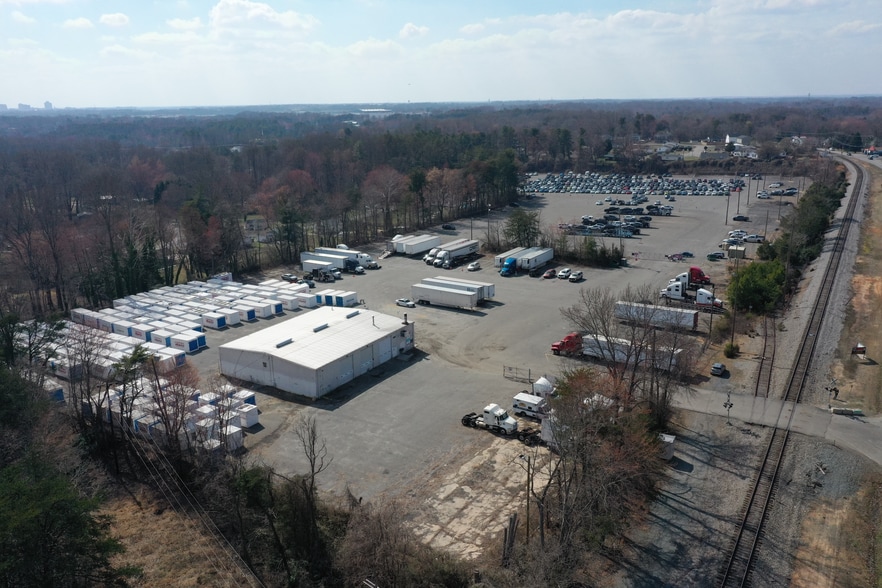 5035 Old Walkertown Rd, Winston-Salem, NC à louer - Aérien – Image 3 sur 3