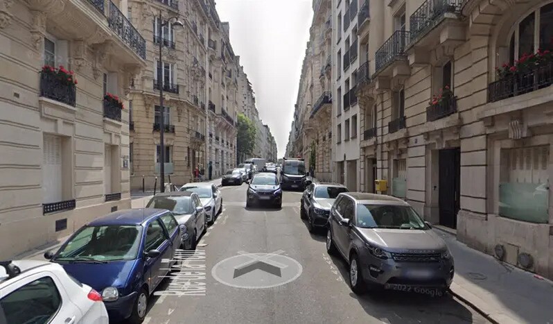 Local commercial dans Paris à louer Photo de l’immeuble– Image 1 sur 7