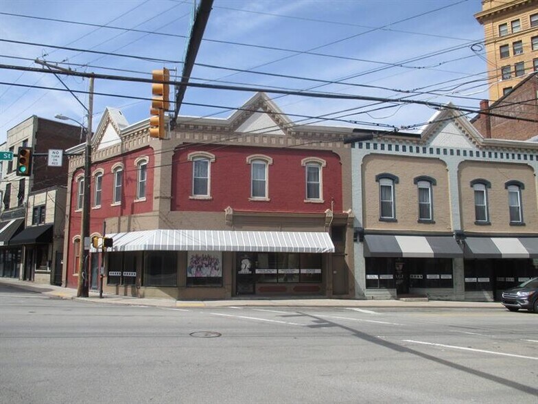 22-22 Morgantown St, Uniontown, PA à vendre - Photo principale – Image 1 sur 4