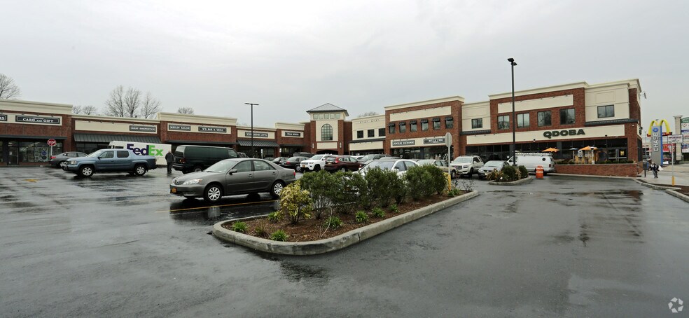7001 Amboy Rd, Staten Island, NY à louer - Photo de l’immeuble – Image 3 sur 19