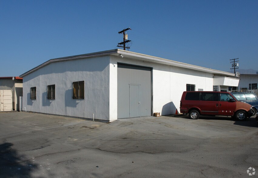964 W 9th St, Upland, CA à louer - Photo de l’immeuble – Image 1 sur 5