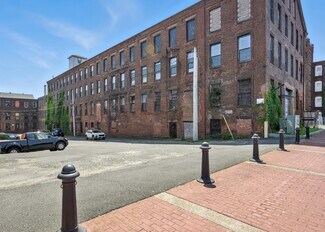 Plus de détails pour 380-R Dwight St, Holyoke, MA - Local d’activités à vendre