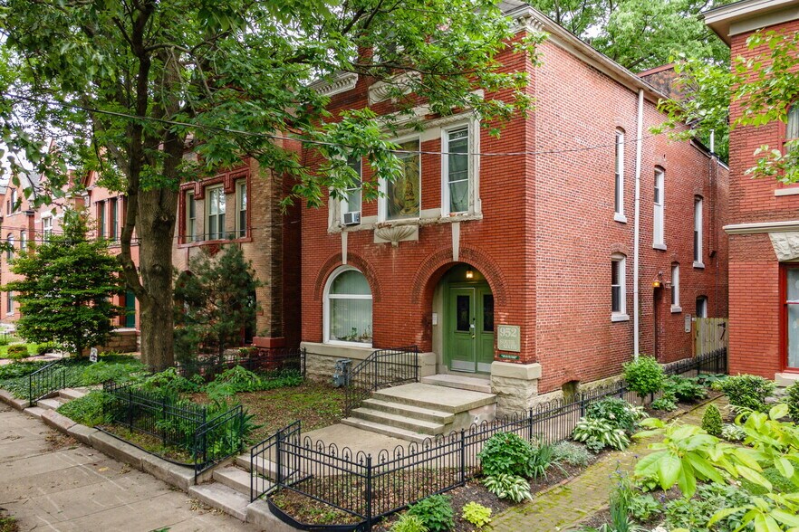 952 S 6th St, Louisville, KY à vendre - Photo de l’immeuble – Image 1 sur 8
