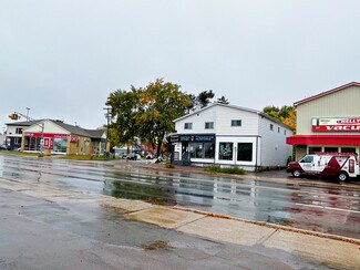 Plus de détails pour 651 Mountain Rd, Moncton, NB - Local commercial à vendre