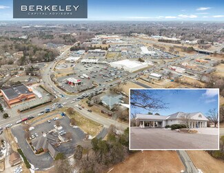 Plus de détails pour 832 Main St, Graham, NC - Local commercial à vendre