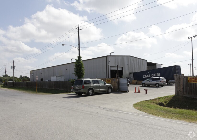 12907 Old Richmond Rd, Houston, TX à louer - Photo de l’immeuble – Image 3 sur 3