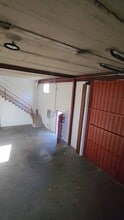 Industriel/Logistique dans Sant Feliu de Llobregat, Barcelona à louer - Vidéo sur l’annonce professionnelle