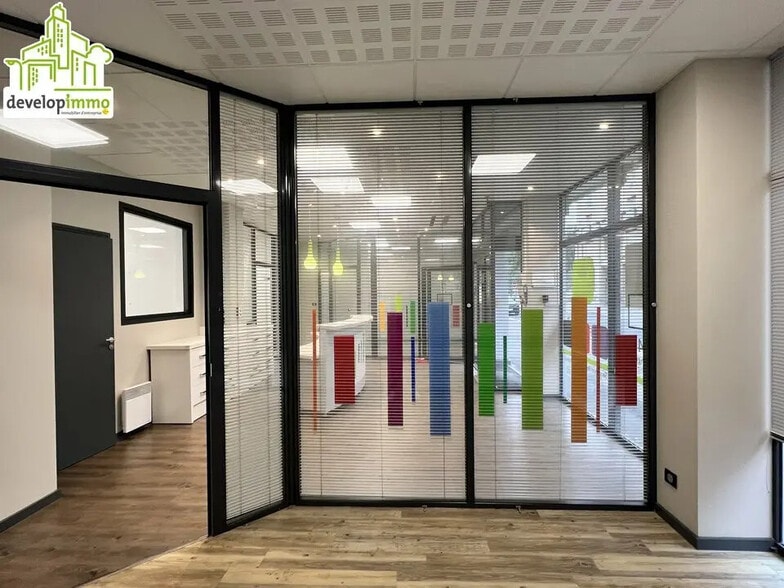 Local commercial dans Caen à louer - Photo de l’immeuble – Image 3 sur 13