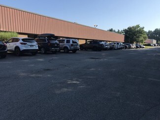 Plus de détails pour 45 South St, Hopkinton, MA - Local d'activités à louer