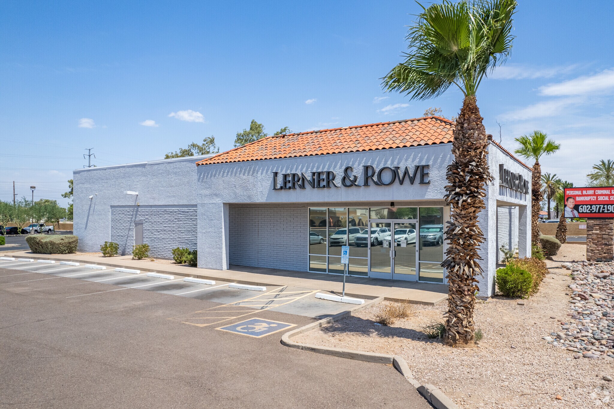 52 E Baseline Rd, Phoenix, AZ à louer Photo principale– Image 1 sur 25