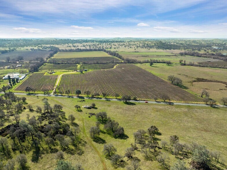 3900 Jackson Valley Rd, Ione, CA à vendre - Photo de l’immeuble – Image 3 sur 13