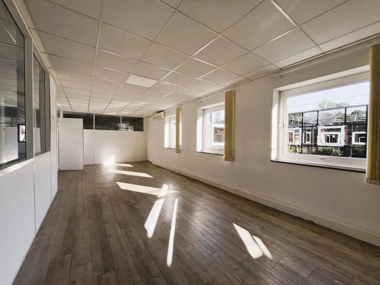 Bureau dans SOPHIA ANTIPOLIS à louer - Photo de l’immeuble – Image 2 sur 13