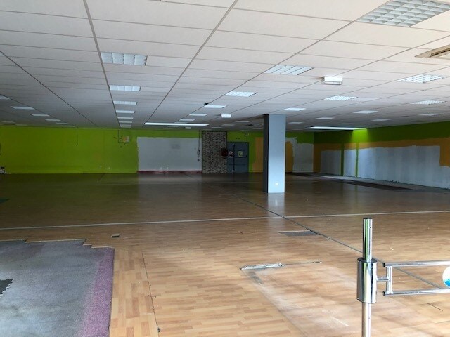 Local commercial dans Chambray-lès-Tours à vendre - Photo intérieure – Image 3 sur 5