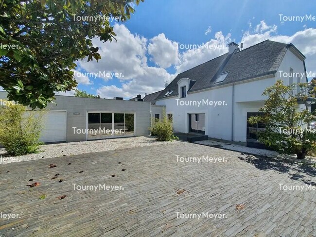 Plus de détails pour Bureau à vendre