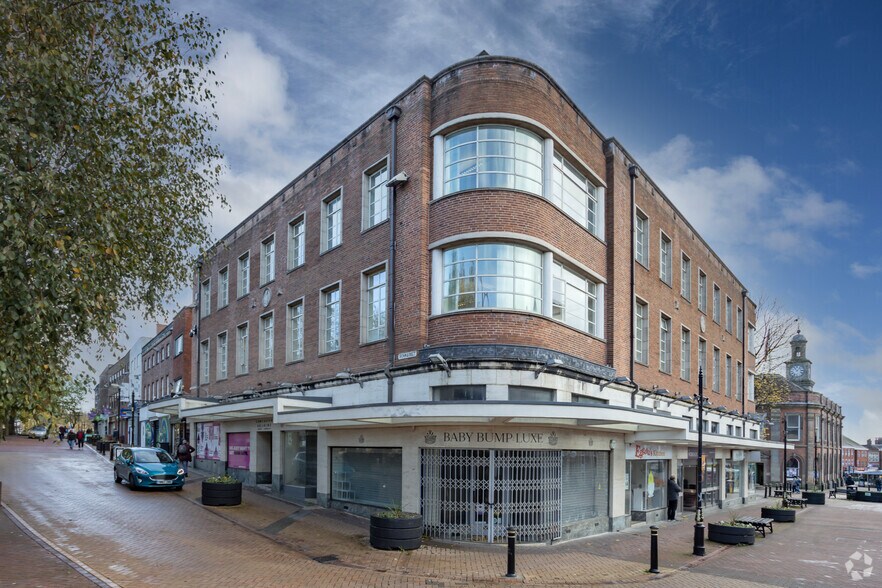 High St, Newcastle Under Lyme à louer - Photo de l’immeuble – Image 2 sur 5