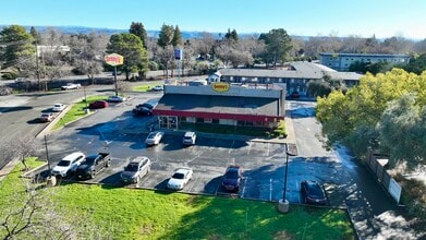 675 Manzanita Ct, Chico, CA - Vue aérienne  vue de carte - Image1