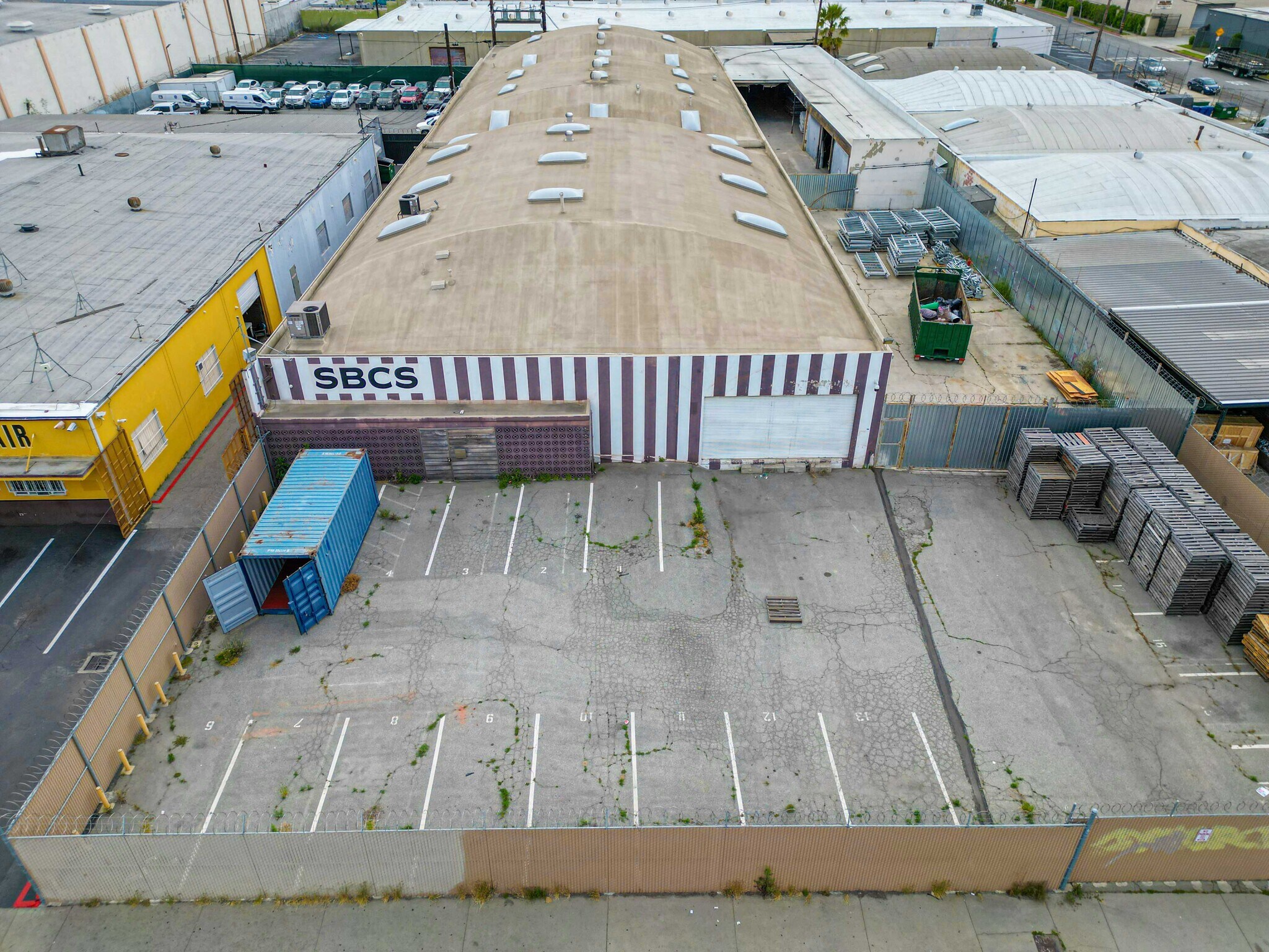 15610 S Main St, Gardena, CA à vendre Photo principale– Image 1 sur 9
