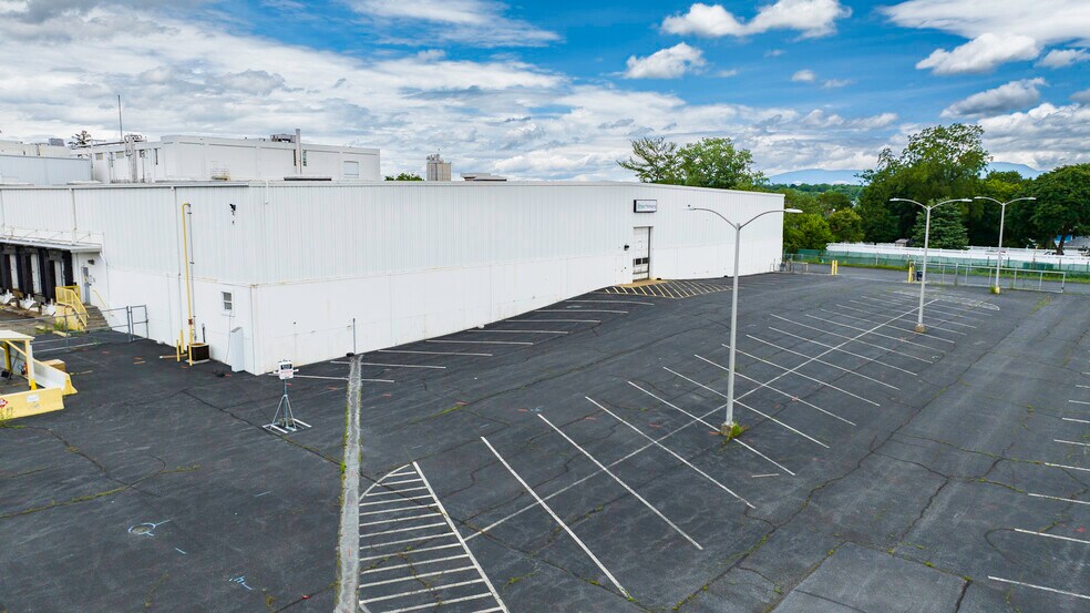 291 W Wolfe St, Harrisonburg, VA à vendre - Photo principale – Image 1 sur 8