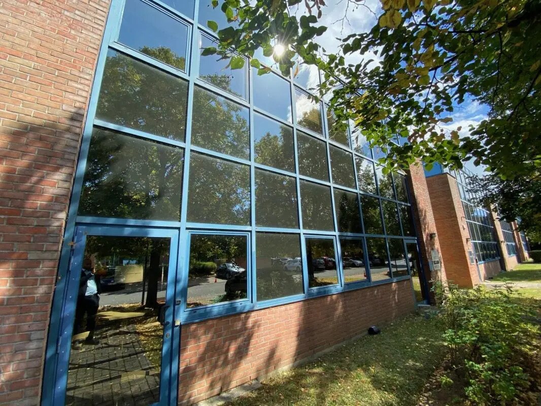 Bureau dans Noisy-le-Grand à louer Photo de l’immeuble– Image 1 sur 6