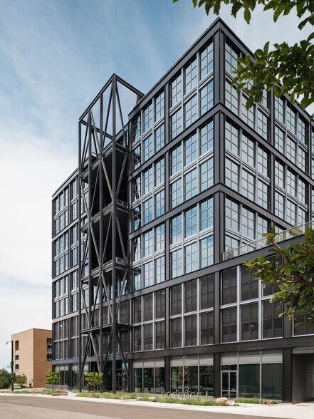 3100 Brighton Blvd, Denver, CO à louer - Photo de l’immeuble – Image 2 sur 2