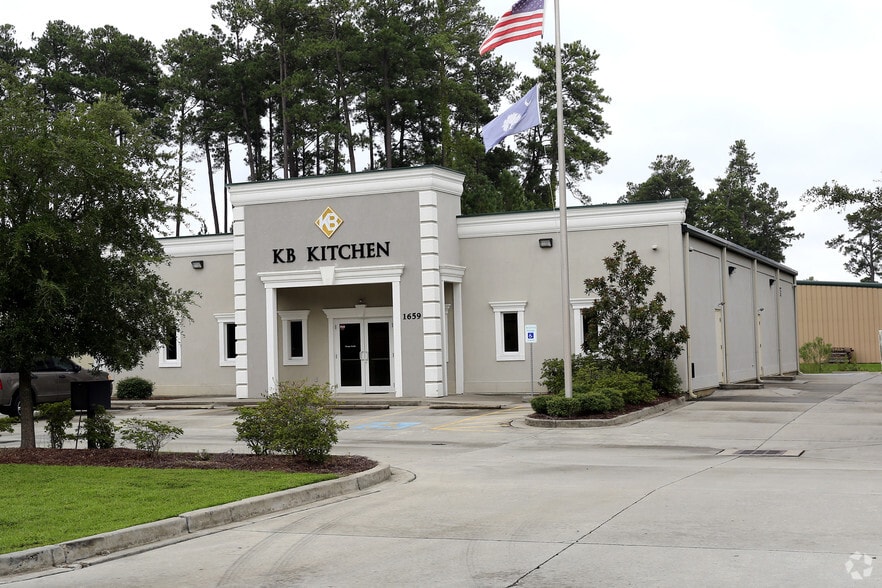 1659 American Way, Myrtle Beach, SC à vendre - Photo principale – Image 1 sur 4