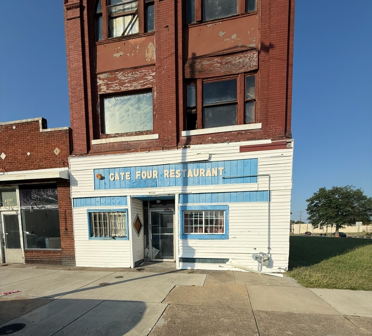 3506 Washington Ave, Newport News, VA à louer Photo de l’immeuble– Image 1 sur 2