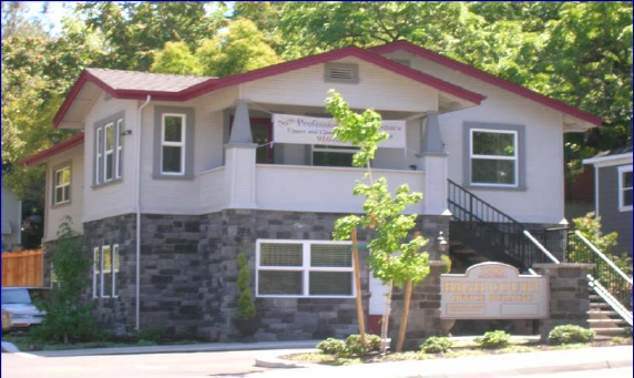 1285 High St, Auburn, CA à louer - Photo principale – Image 1 sur 24