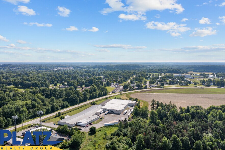 6103 State Route 446, Canfield, OH à vendre - Photo de l’immeuble – Image 2 sur 8