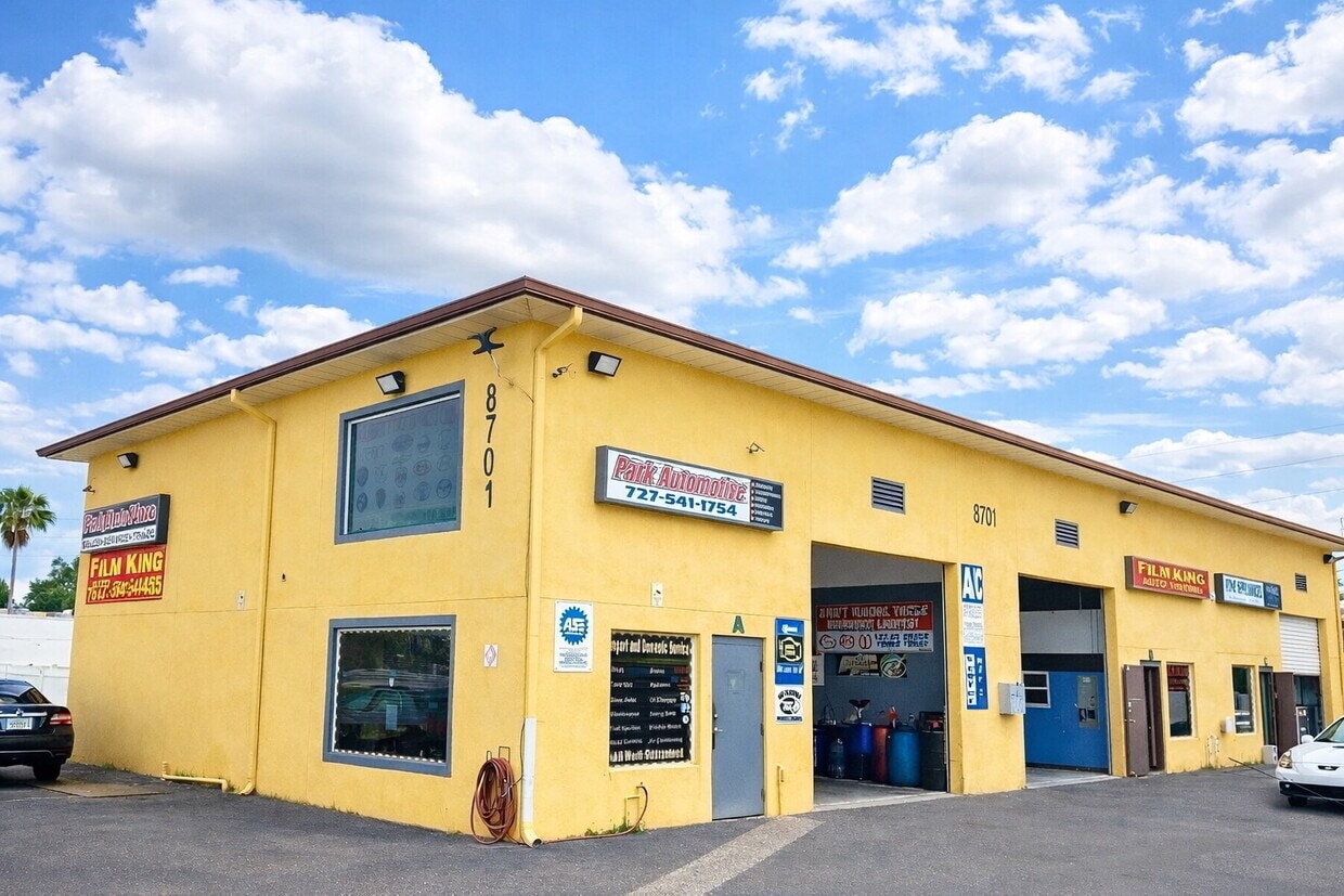 8701 66th St, Pinellas Park, FL à louer Photo de l’immeuble– Image 1 sur 6